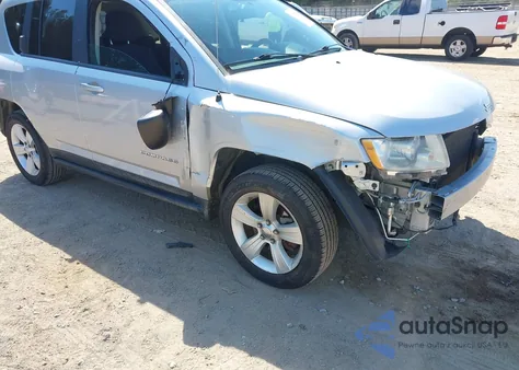 2012 Jeep Compass Sport из США, поврежденный, VIN 1C4NJDBB9CD517724